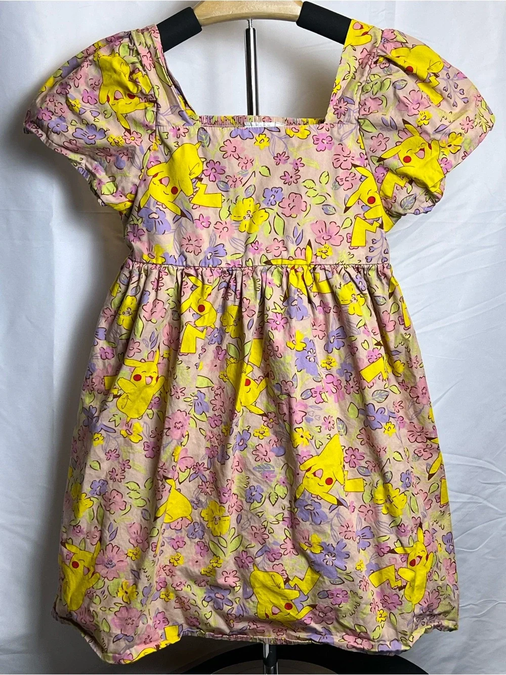 Pokémon Pikachu Print Girls Smocked Back Fit & Flare Floral Dress Sz 8